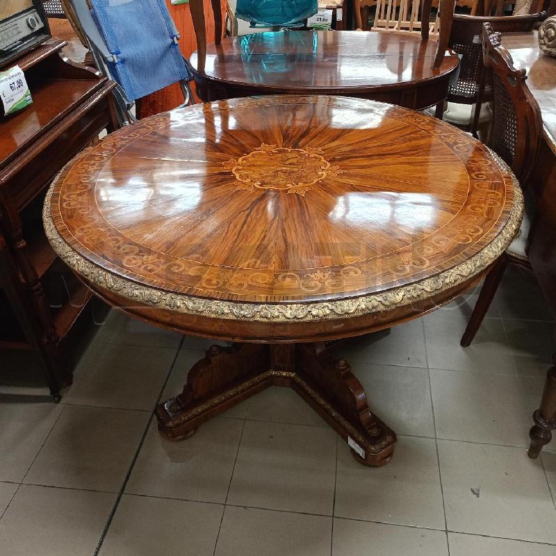 TAVOLO TONDO CON DECORI | Mercatino dell'Usato Roma gregorio vii 1