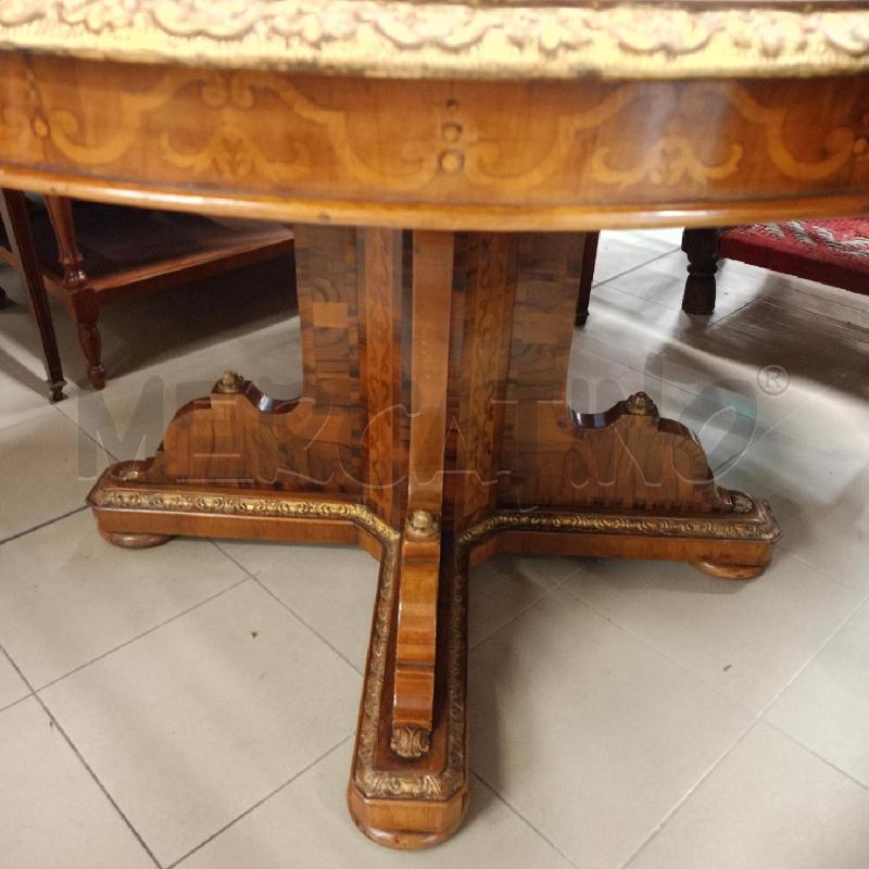 TAVOLO TONDO CON DECORI | Mercatino dell'Usato Roma gregorio vii 5