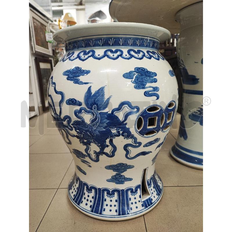 TAVOLO +2 SGABELLI DECORATI CERAMICA | Mercatino dell'Usato Roma gregorio vii 3