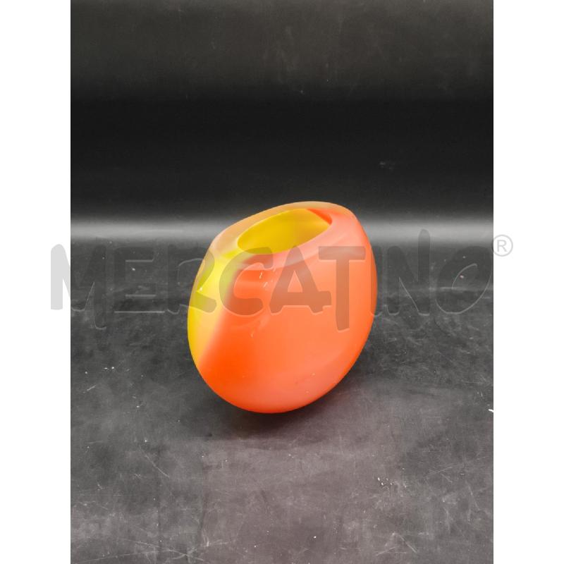 VASO VETRO GIALLO E ARANCIONE SCHIACCIATO  | Mercatino dell'Usato Roma gregorio vii 2