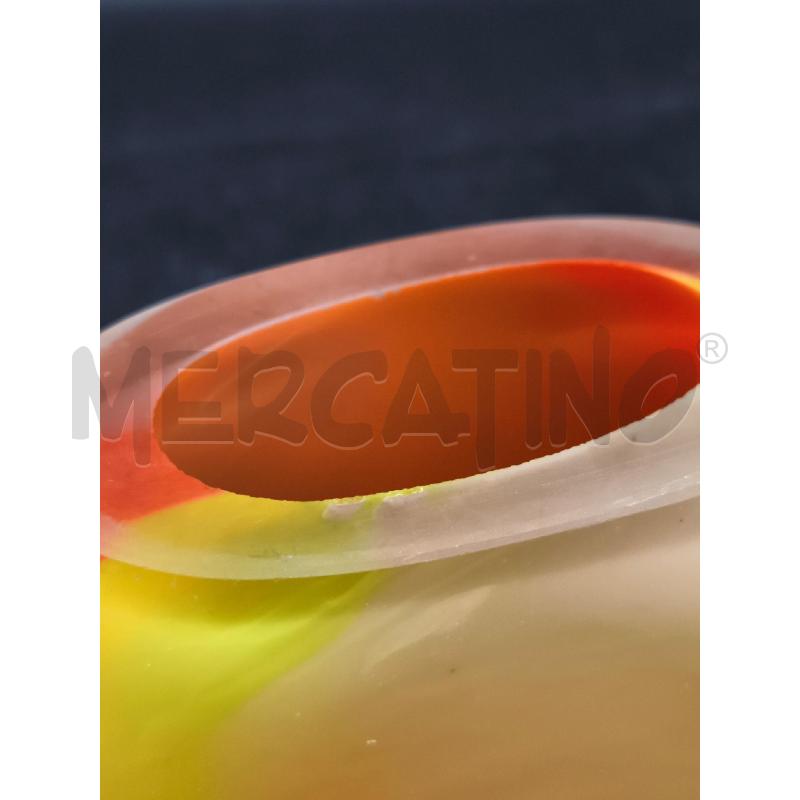 VASO VETRO GIALLO E ARANCIONE SCHIACCIATO  | Mercatino dell'Usato Roma gregorio vii 3