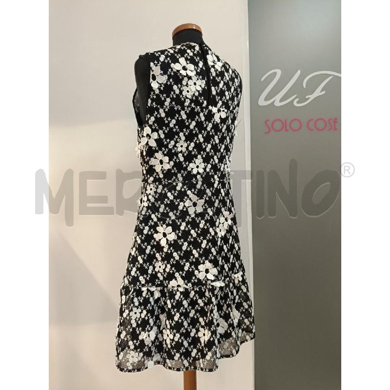 VESTITO MICHAEL KORS NERO APPLICAZIONI FIORI BIANCHI IN RILIEVO  | Mercatino dell'Usato Roma gregorio vii 3
