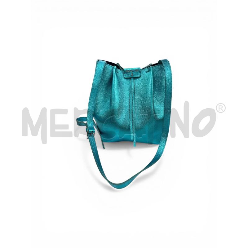 BORSA DONNA PATRIZIA PEPE CELESTE ELETTRICO  A SECCHIELLO | Mercatino dell'Usato Roma appia 1