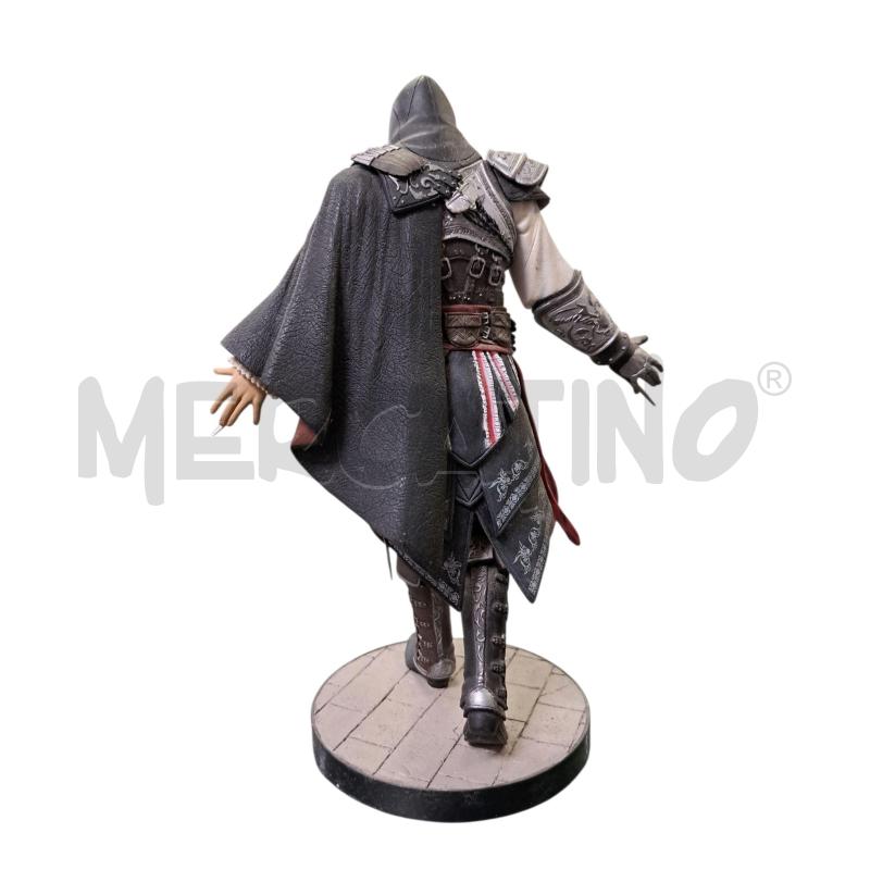 FIGURE EZIO ASSASSIN'S CREED | Mercatino dell'Usato Roma appia 2