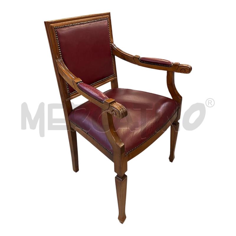 POLTRONCINA NOCE PELLE BORDEAUX | Mercatino dell'Usato Roma appia 1