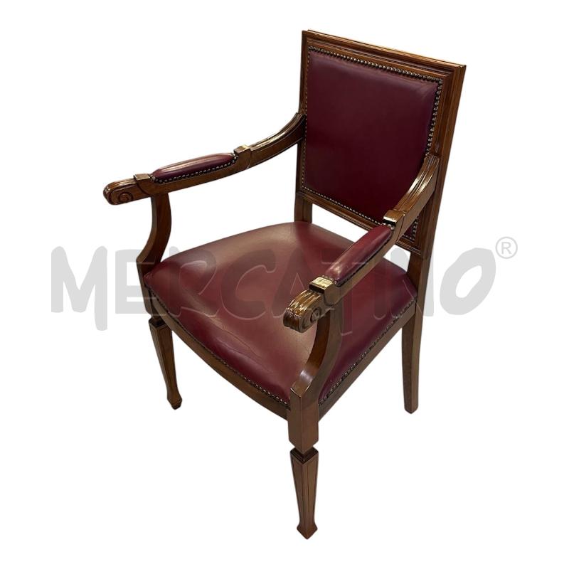 POLTRONCINA NOCE PELLE BORDEAUX | Mercatino dell'Usato Roma appia 2