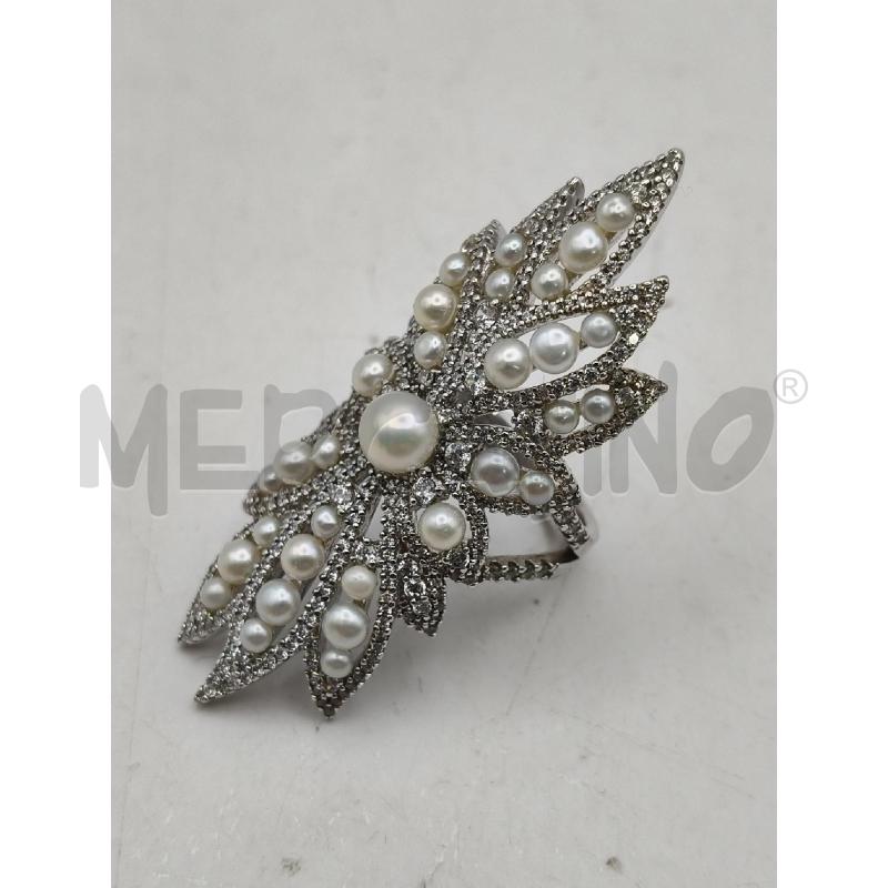 ANELLO APM MONACO FUSION  MAXI FOGLIA PAVE PERLINE | Mercatino dell'Usato Roma talenti 2