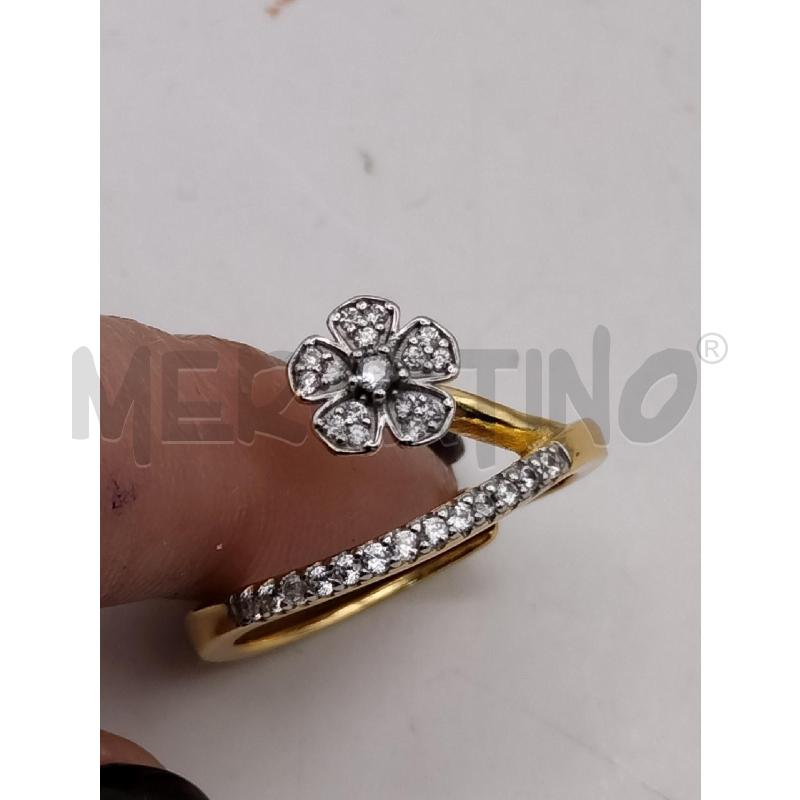 ANELLO D 18.6 FUSION DOR MARGHERITA PAVE CONTRARIE | Mercatino dell'Usato Roma talenti 3