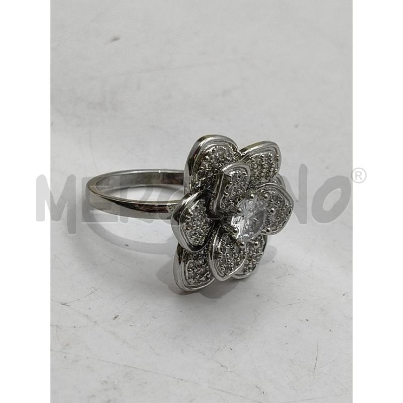 ANELLO D 372A FIORE RIALZ PAVE BIA  | Mercatino dell'Usato Roma talenti 4