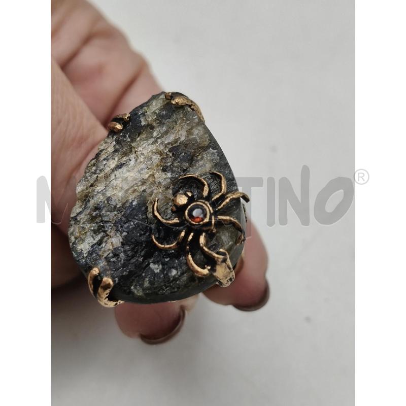ANELLO MM FIRENZE BRUNITO RICCIOLI PIETRA GEZZA RAGNO | Mercatino dell'Usato Roma talenti 4