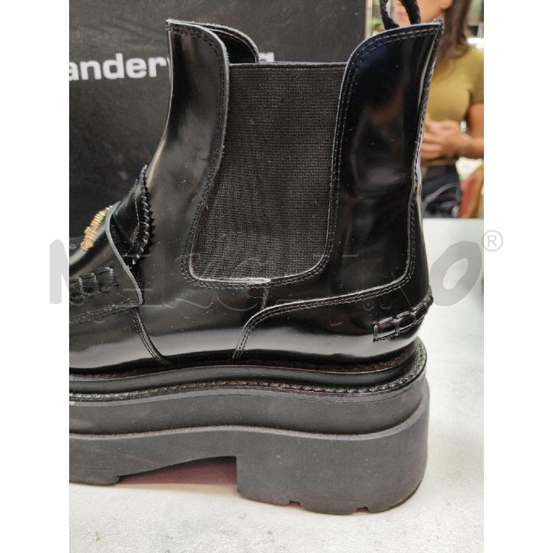 ANFIBI PLATFORM ALEXANDER WANG NERO VERNICE LOGO DORATO | Mercatino dell'Usato Roma talenti 3