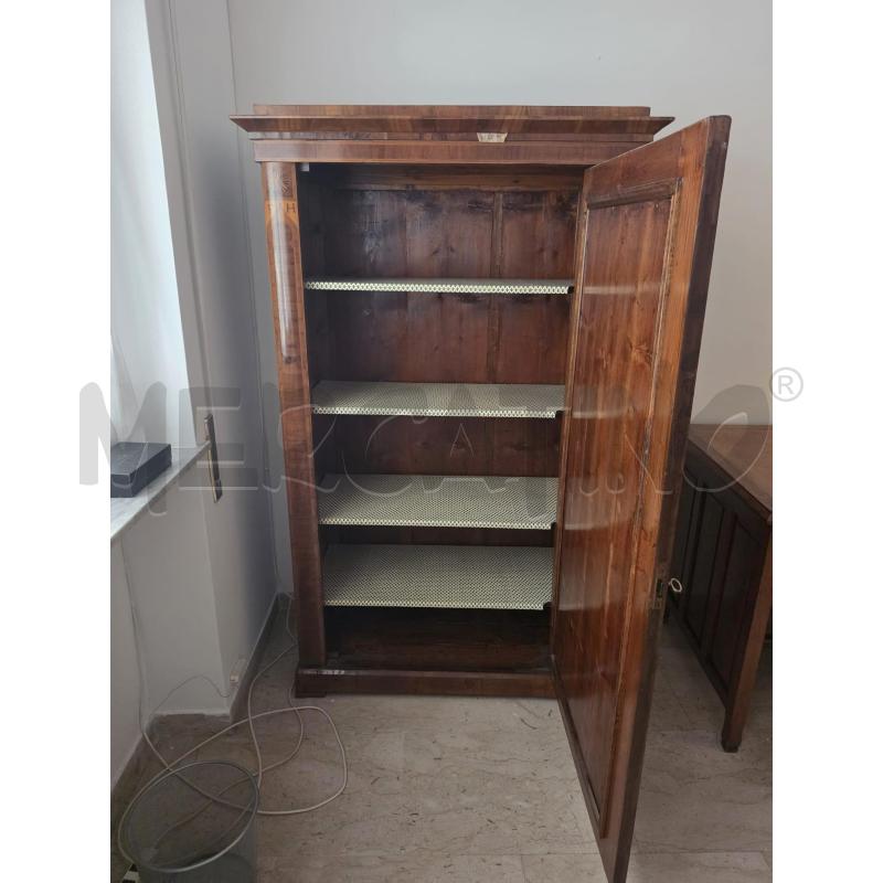 ARMADIETTO LEGNO BASSO 1ANTA | Mercatino dell'Usato Roma talenti 2