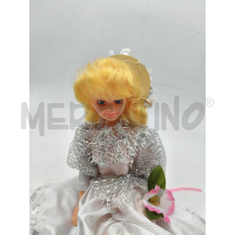 BAMBOLA VESTITO DA SPOSA CON FIORE | Mercatino dell'Usato Roma talenti 2