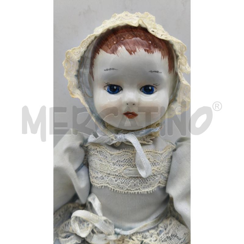 BAMBOLA VISO PORCELLANA VESTITO PIZZO CELESTE | Mercatino dell'Usato Roma talenti 4