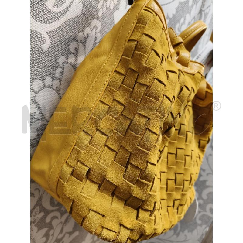 BORSA CARMELA SENAPE FASCIA INTRECCIATA  | Mercatino dell'Usato Roma talenti 3