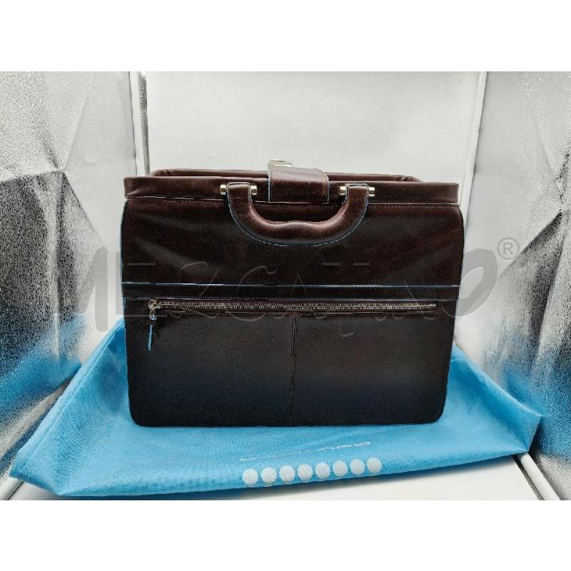 BORSA DEL DOTTORE PIQUADRO MARRONE PROFILI CELESTE | Mercatino dell'Usato Roma talenti 4