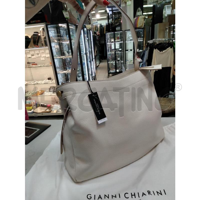 BORSA SPALLA D GIANNI CHIARINI PANNA MARTELLATA CHIODI DOR  | Mercatino dell'Usato Roma talenti 1