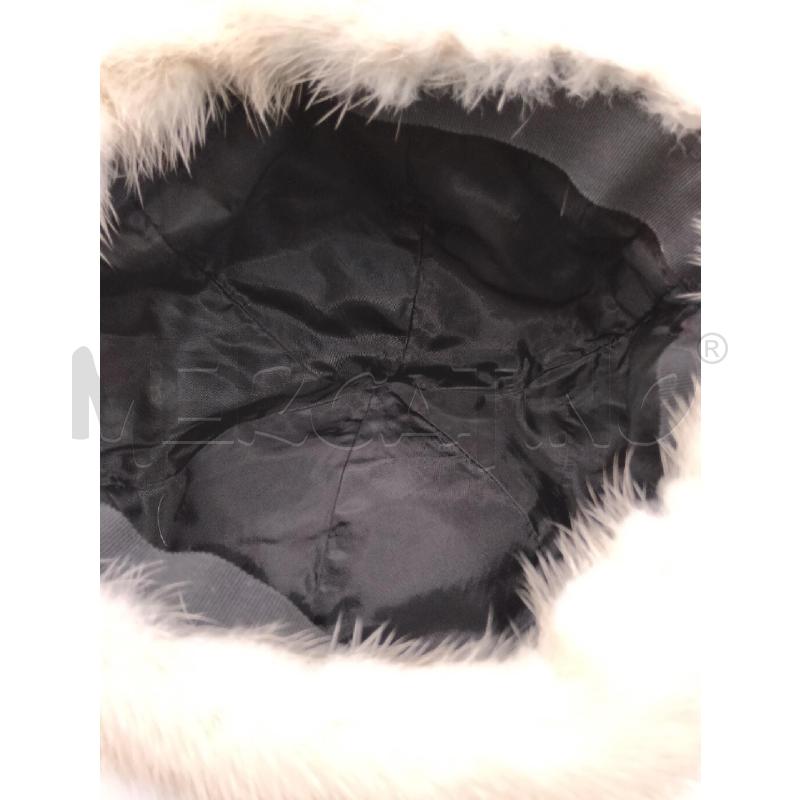 CAPPELLO D CLOCHE PELO NERO B/PELLICCIA BIA  | Mercatino dell'Usato Roma talenti 4