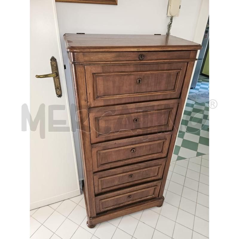 CASSETTIERA ALTA LEGNO 5C | Mercatino dell'Usato Roma talenti 1
