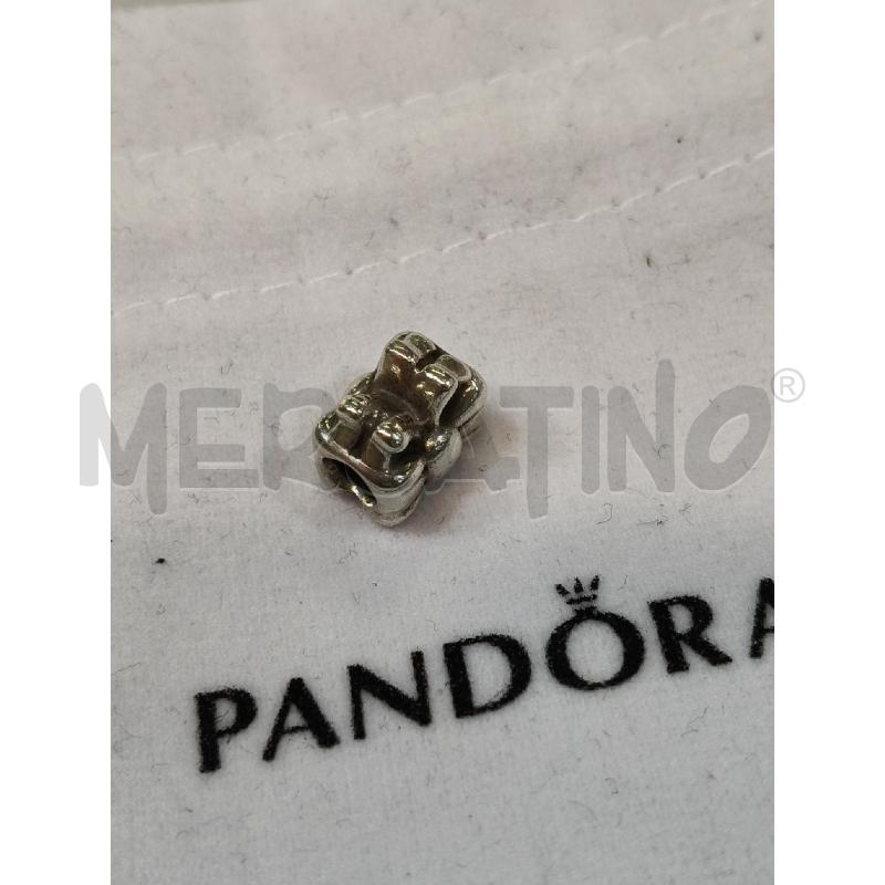 CHARM PANDORA FIOCCHETTO  | Mercatino dell'Usato Roma talenti 3