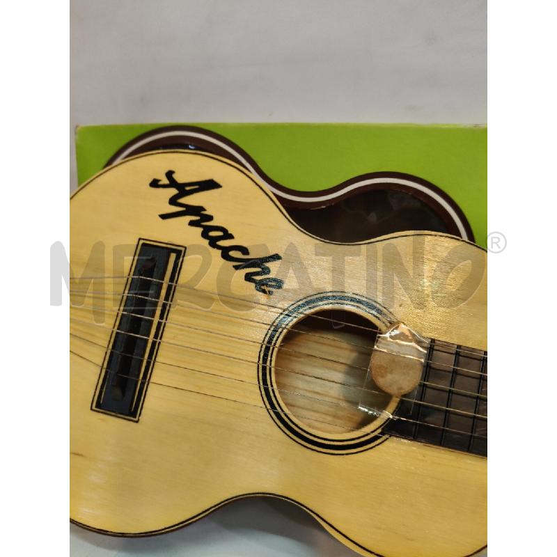 CHITARRA GIOCATTOLO INGA APACHE ANNI '60 | Mercatino dell'Usato Roma talenti 2