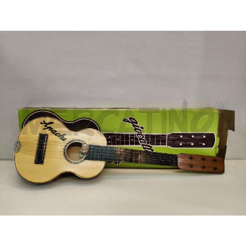 CHITARRA GIOCATTOLO INGA APACHE ANNI '60 | Mercatino dell'Usato Roma talenti 3