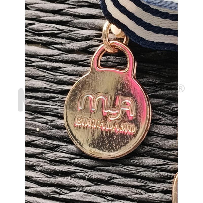 COLLANA MYA BOCCADAMO BAMBOLA VESTITO BLU | Mercatino dell'Usato Roma talenti 4