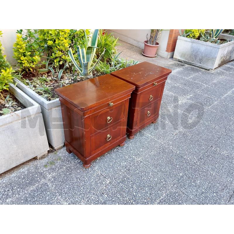 COMODINI COPPIA LEGNO 3C | Mercatino dell'Usato Roma talenti 2
