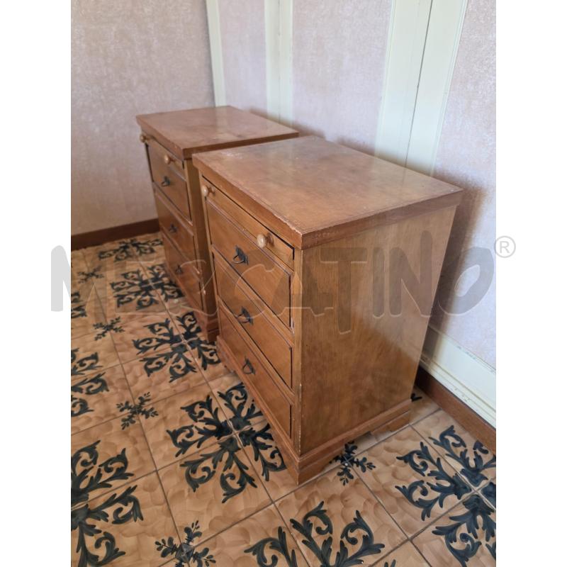 COMODINI COPPIA LEGNO 3C | Mercatino dell'Usato Roma talenti 2