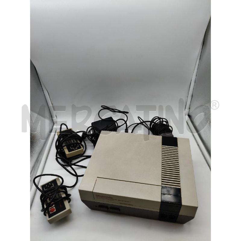 CONSOLE CONSOLE CONSOLE NINTENDO NES + DUE CONTROLLER | Mercatino dell'Usato Roma talenti 4