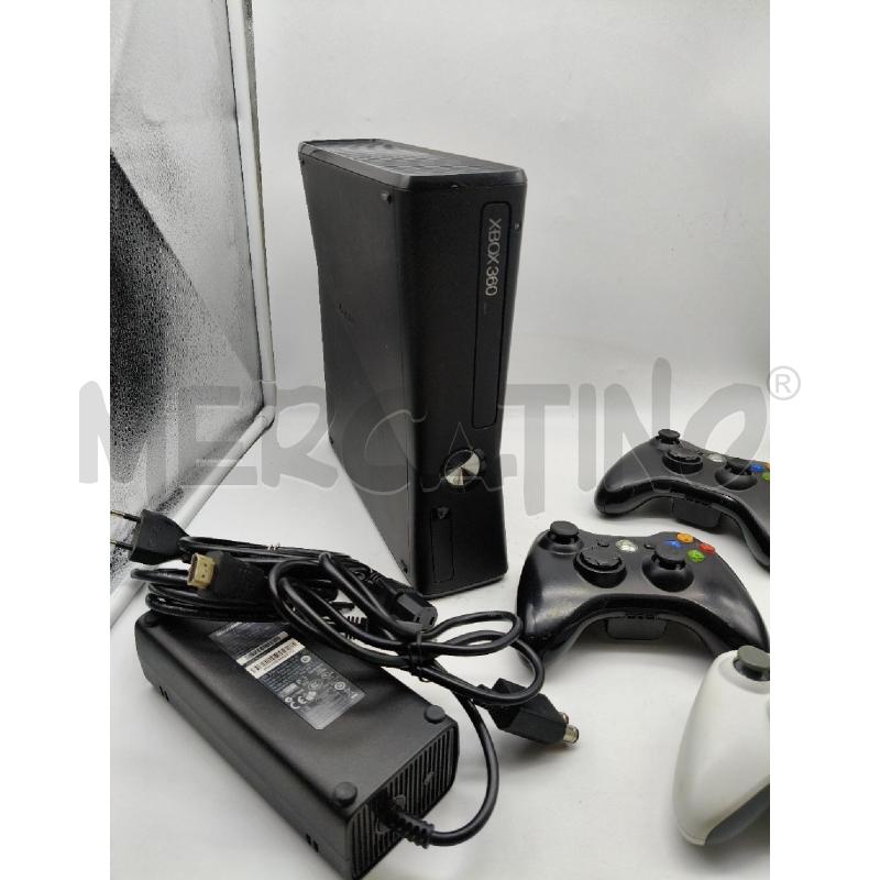 CONSOLLE XBOX CON 3 CONTROLLER | Mercatino dell'Usato Roma talenti 2