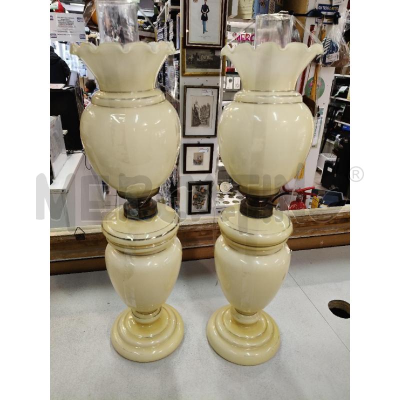 COPPIA LAMPADE PETROLIO OPALINE  | Mercatino dell'Usato Roma talenti 4
