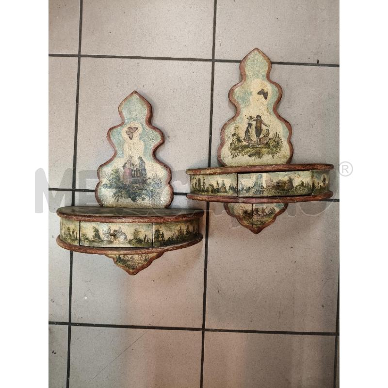 COPPIA MENSOLINE DECOUPAGE  | Mercatino dell'Usato Roma talenti 1