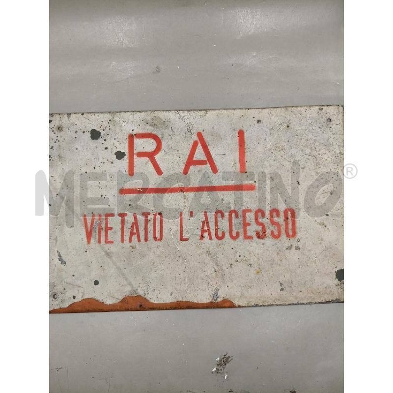 COPPIA TARGHE CROMO EP RAI  | Mercatino dell'Usato Roma talenti 2