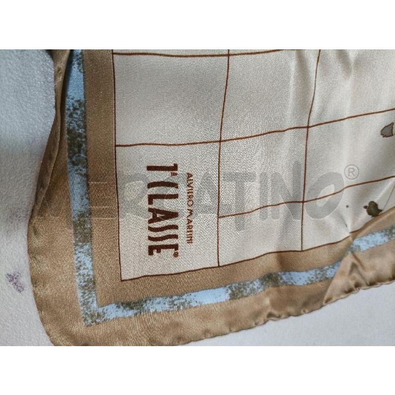 FOULARD PRIMA CLASSE SETA CHAMPAGNE STAMPA GEO CELESTE  | Mercatino dell'Usato Roma talenti 2