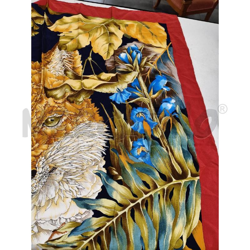 FOULARD SALVATORE FERRAGAMO IN CREPE DI SETA VOLPE  | Mercatino dell'Usato Roma talenti 3