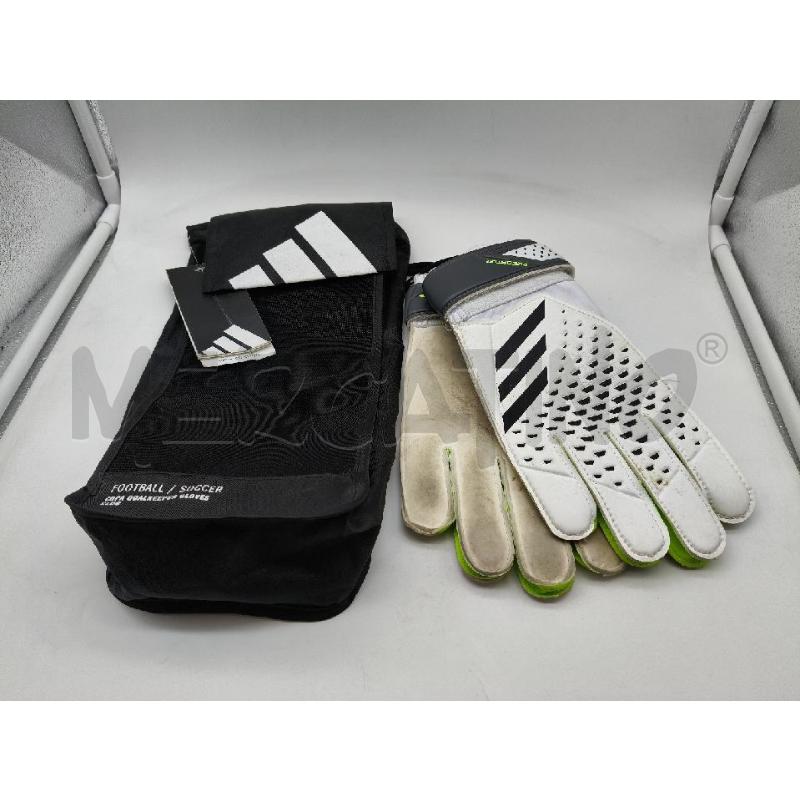 GUANTI FOOTBALL/SOCCER ADIDAS | Mercatino dell'Usato Roma talenti 2