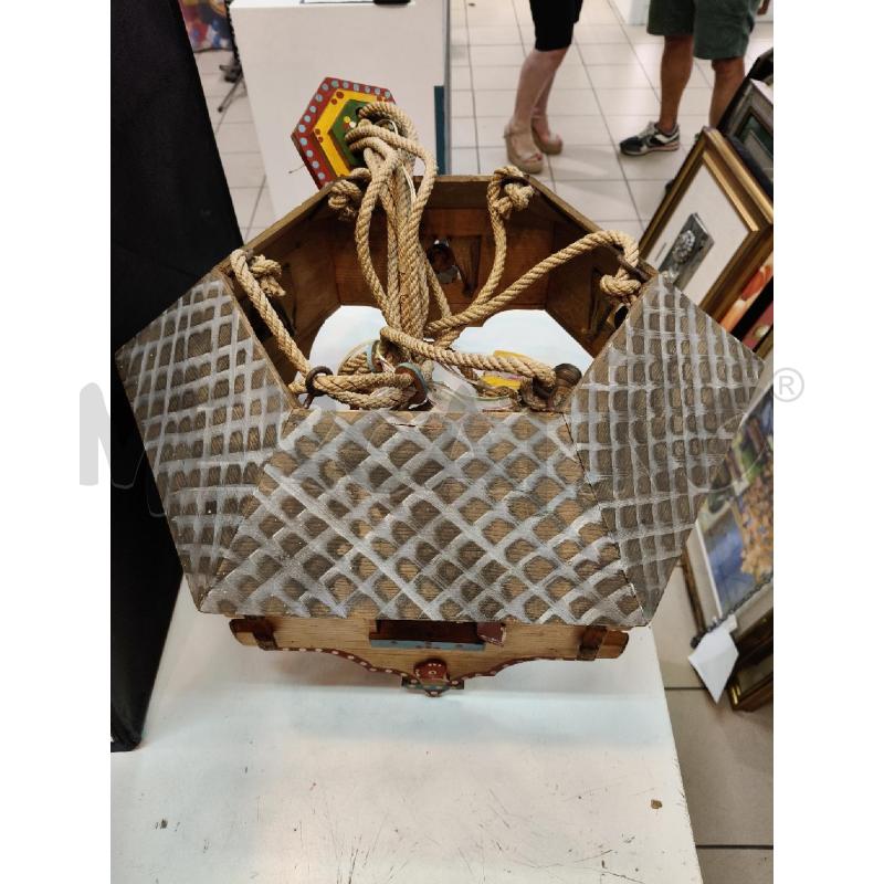 LAMPADARIO TIR LEGNO | Mercatino dell'Usato Roma talenti 1