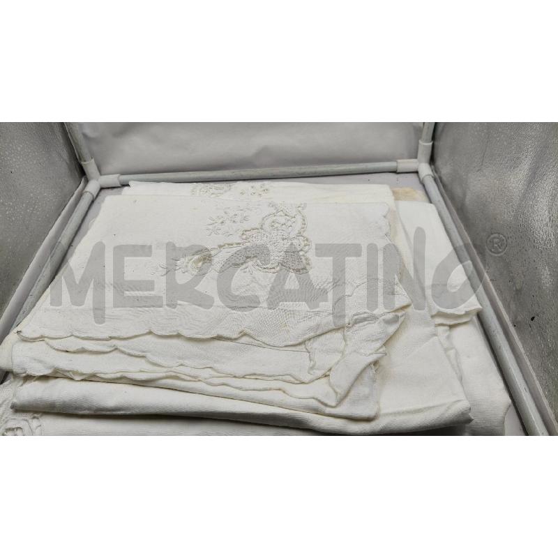 LENZUOLO MATRIMONIALE+2 FEDERE COTONE BIA RICAMI  | Mercatino dell'Usato Roma talenti 1