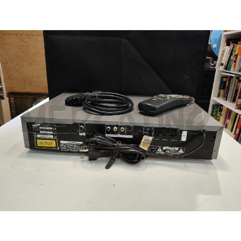 LETTORE DVD SAMSUNG DVD-709 CON TLC | Mercatino dell'Usato Roma talenti 4