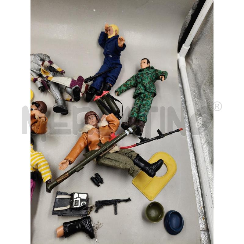 LOTTO MADELMAN ACTION FIGURES E ACCESSORI | Mercatino dell'Usato Roma talenti 4