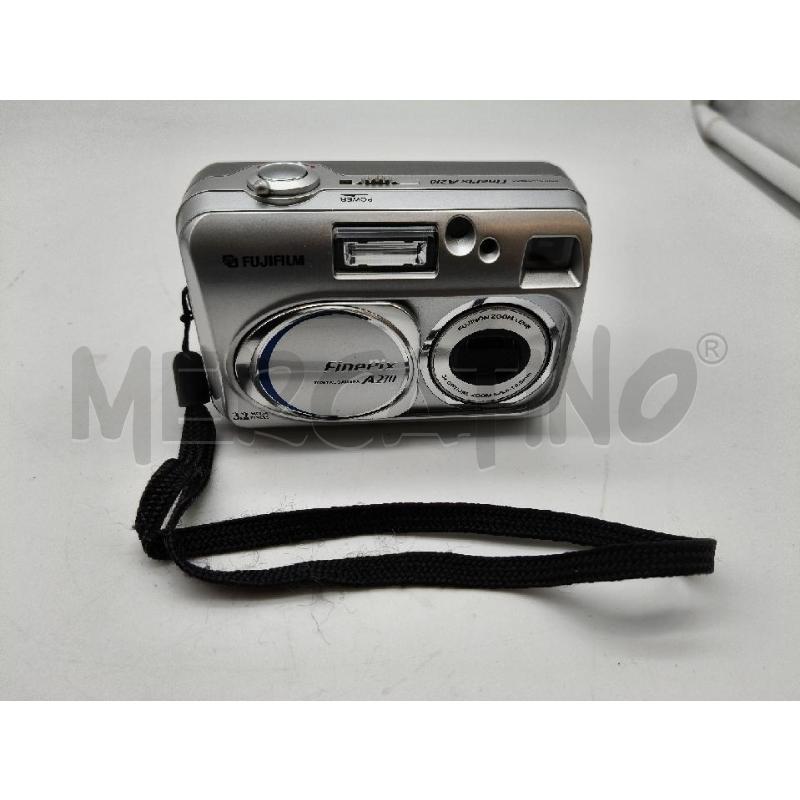 MACCHINA FOTOGRAFICA FUJIFILM FINEPIX A210 TESTATA | Mercatino dell'Usato Roma talenti 3