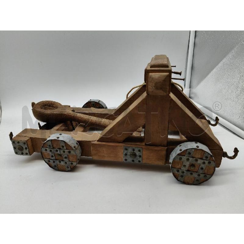 MODELLINO CATAPULTA LEGNO  | Mercatino dell'Usato Roma talenti 2