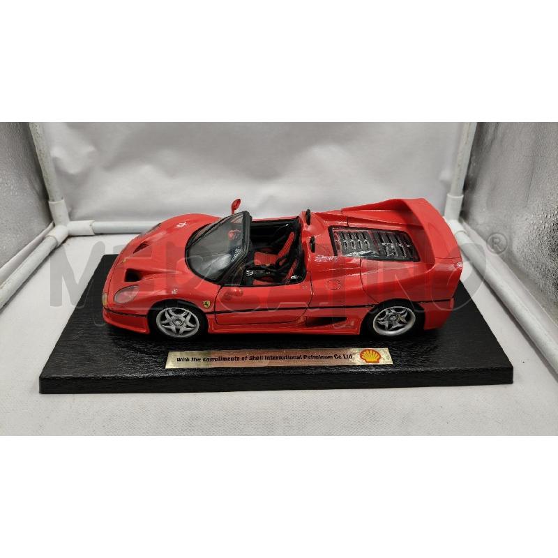 MODELLINO FERRARI SU BASE  | Mercatino dell'Usato Roma talenti 2