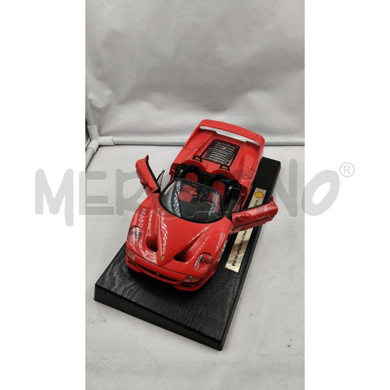 MODELLINO FERRARI SU BASE  | Mercatino dell'Usato Roma talenti 3