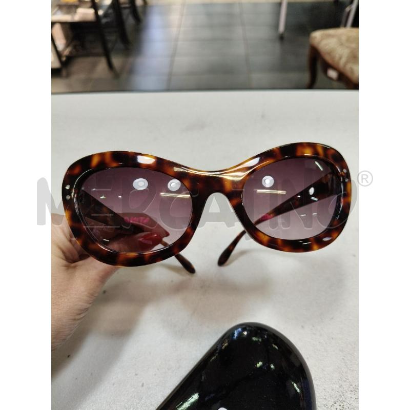 OCCHIALI D MOSCHINO EYE CAT TARTA STOND  | Mercatino dell'Usato Roma talenti 3