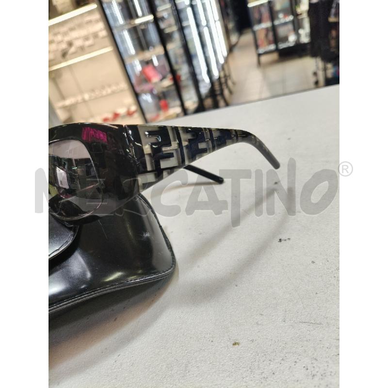 OCCHIALI SOLE FENDI MASCHERINA NERA ASTA LOGO  | Mercatino dell'Usato Roma talenti 1