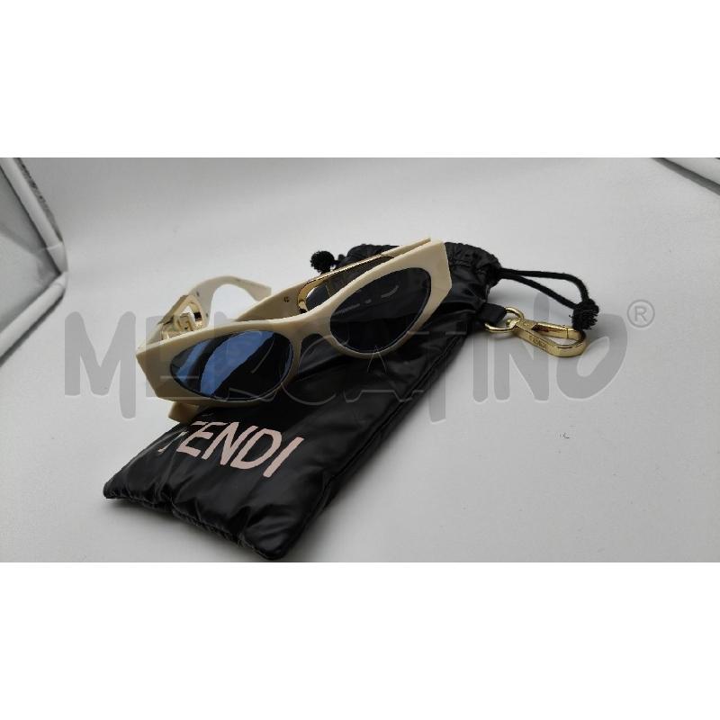 OCCHIALI SOLE FENDI O'LOCK AVORIO LOGO DORATO | Mercatino dell'Usato Roma talenti 1