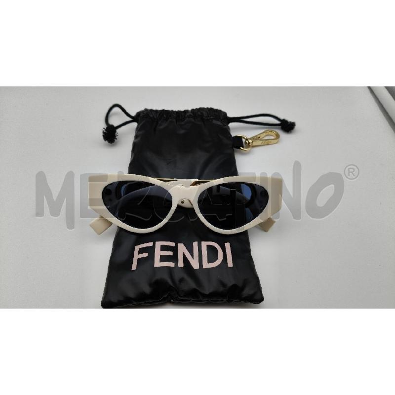 OCCHIALI SOLE FENDI O'LOCK AVORIO LOGO DORATO | Mercatino dell'Usato Roma talenti 4