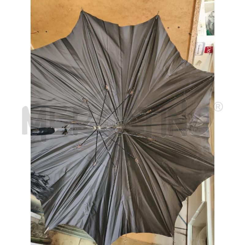 OMBRELLINO PASSEGGIO DECO' | Mercatino dell'Usato Roma talenti 3